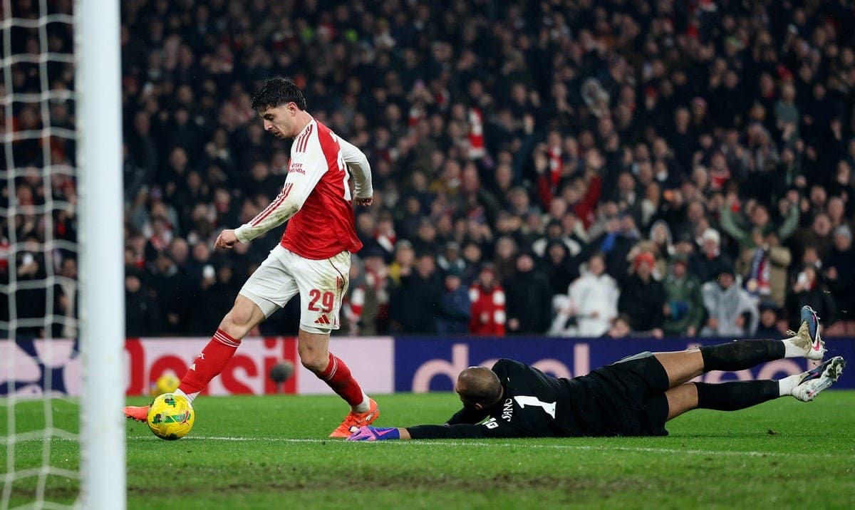 Arsenal 1-0 Chelsea (4-2 agg): Havertz Seals Wembley Spot in Tense Semi-Final Second Leg 2 Arsenal vs Chelsea live: Result and reaction from Carabao Cup semi ...